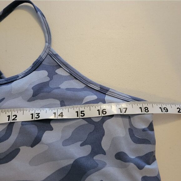Vineyard Vines Printed Super Soft Blue Camo Wicking Sports Bra Size XL - Picture 9 of 11